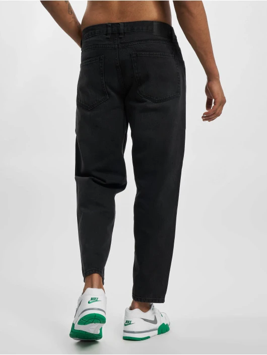 Redefined Rebel Herren Straight Fit Jeans Kyoto In Schwarz 2 Redefined Rebel Herren Straight Fit Jeans Kyoto In Schwarz – Bild 2