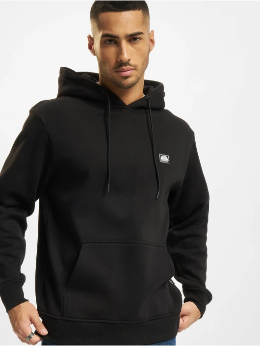 Southpole Herren Hoody Square Logo In Schwarz 1 Southpole Herren Hoody Square Logo In Schwarz